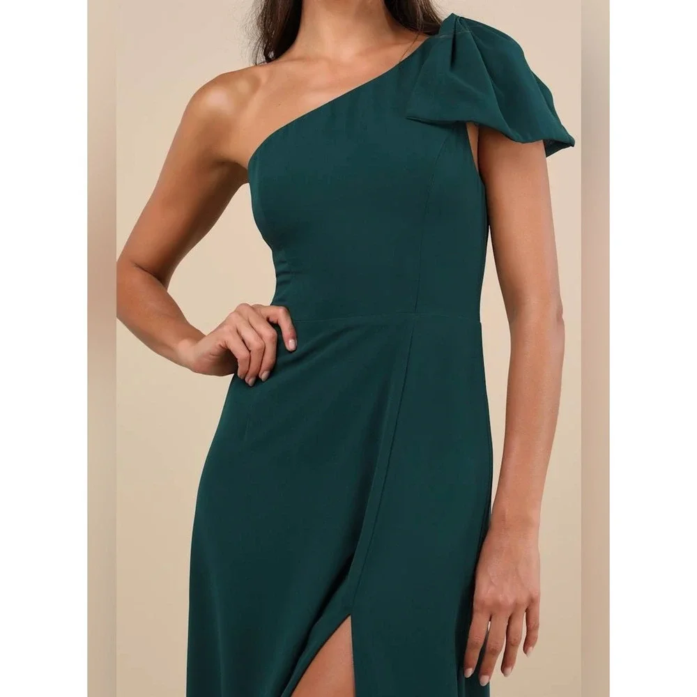 NWT LULUS Emerald Chiffon Bow Trim One Shoulder Princesscore Formal Maxi Gown S